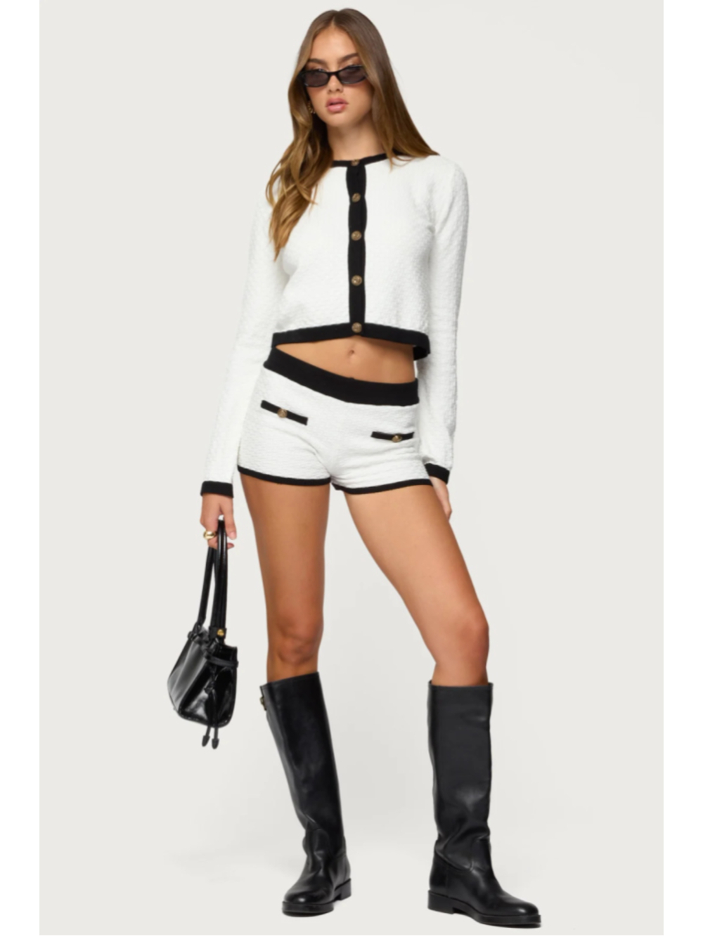 Mara Contrast Textured Knit Shorts M